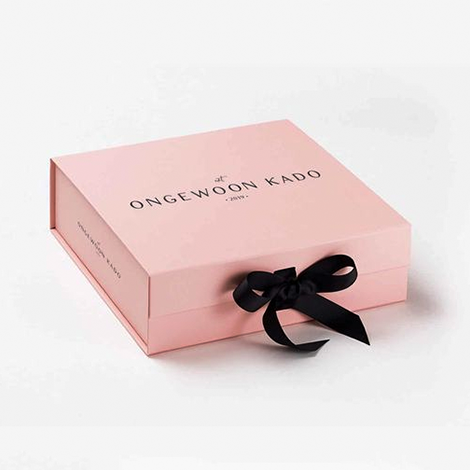 rigid-cardboard-gift-boxes